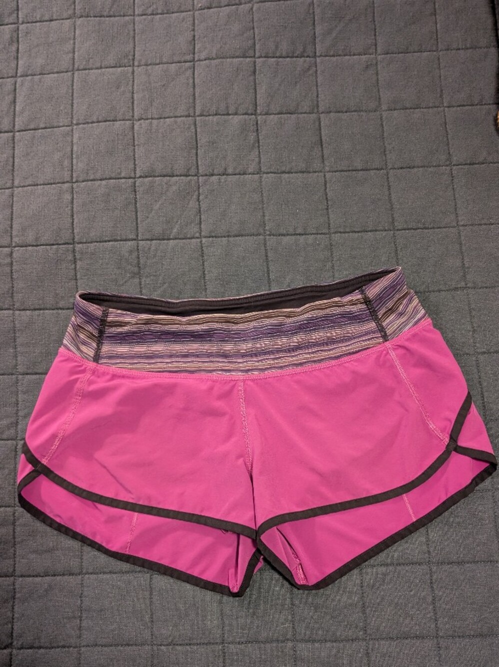 Lululemon Speed Shorts Size 6